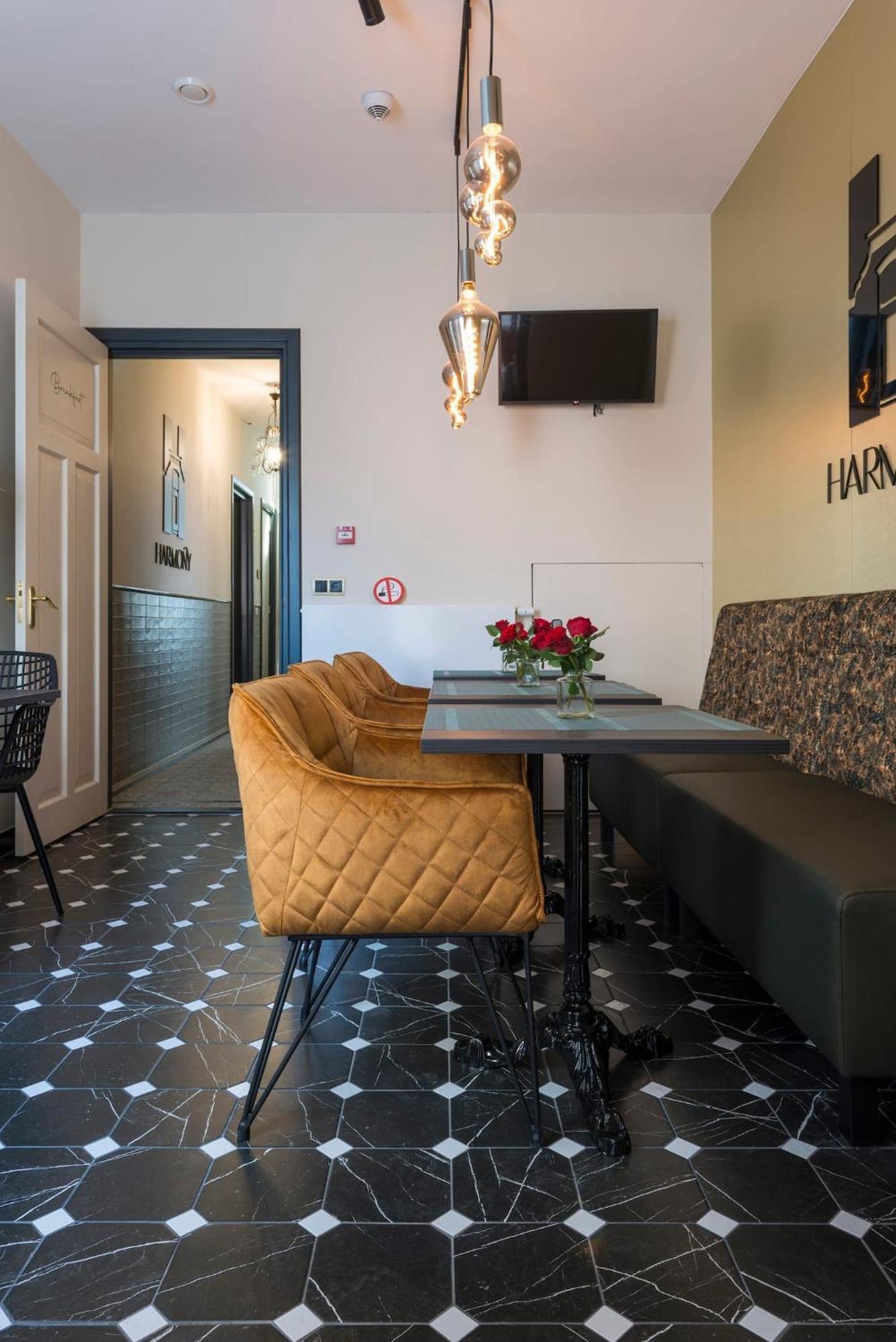 Petite Room With Wifi, Ac, And Shared Kitchen Tilburg Exteriér fotografie